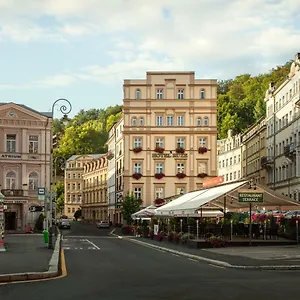 Hotel Ruze, Karlsbad